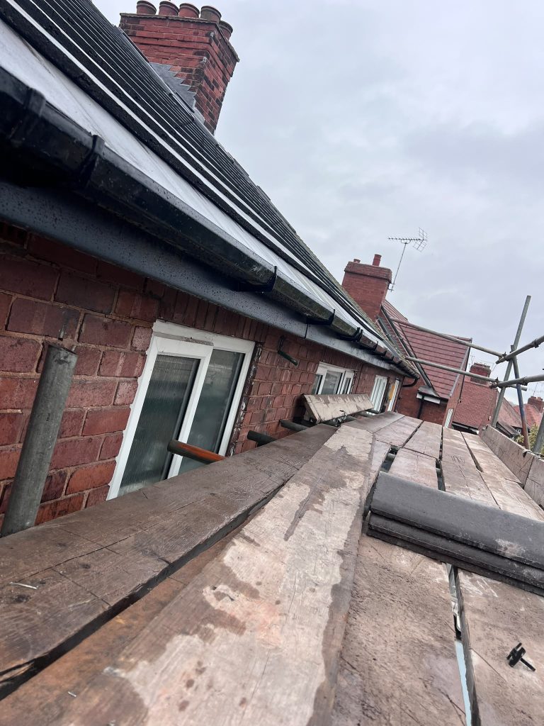 New uPVC fascias, soffits and guttering on a Worksop roof by Gold Zone Roofing (3)